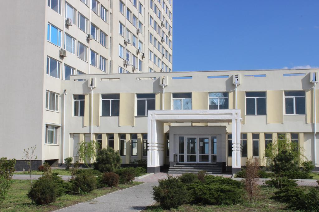 Hotel Promenad Zatoka Exteriör bild
